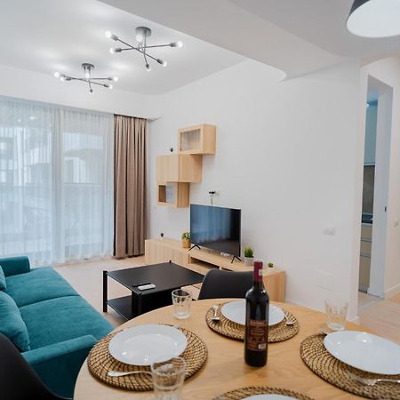 Amazing View Apartments - Iuliu Maniu & Politehnica Park ブカレスト エクステリア 写真