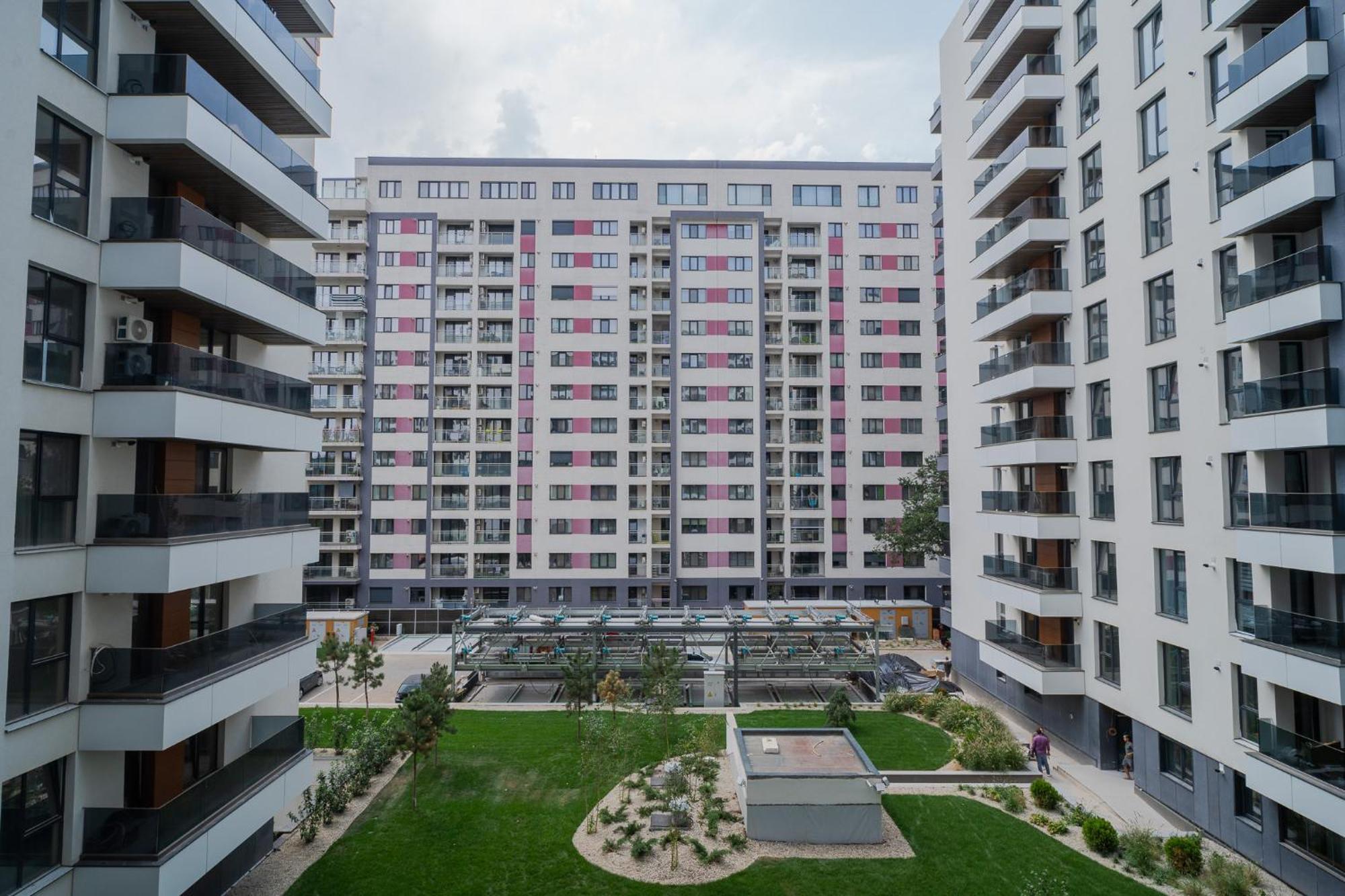 Amazing View Apartments - Iuliu Maniu & Politehnica Park ブカレスト エクステリア 写真