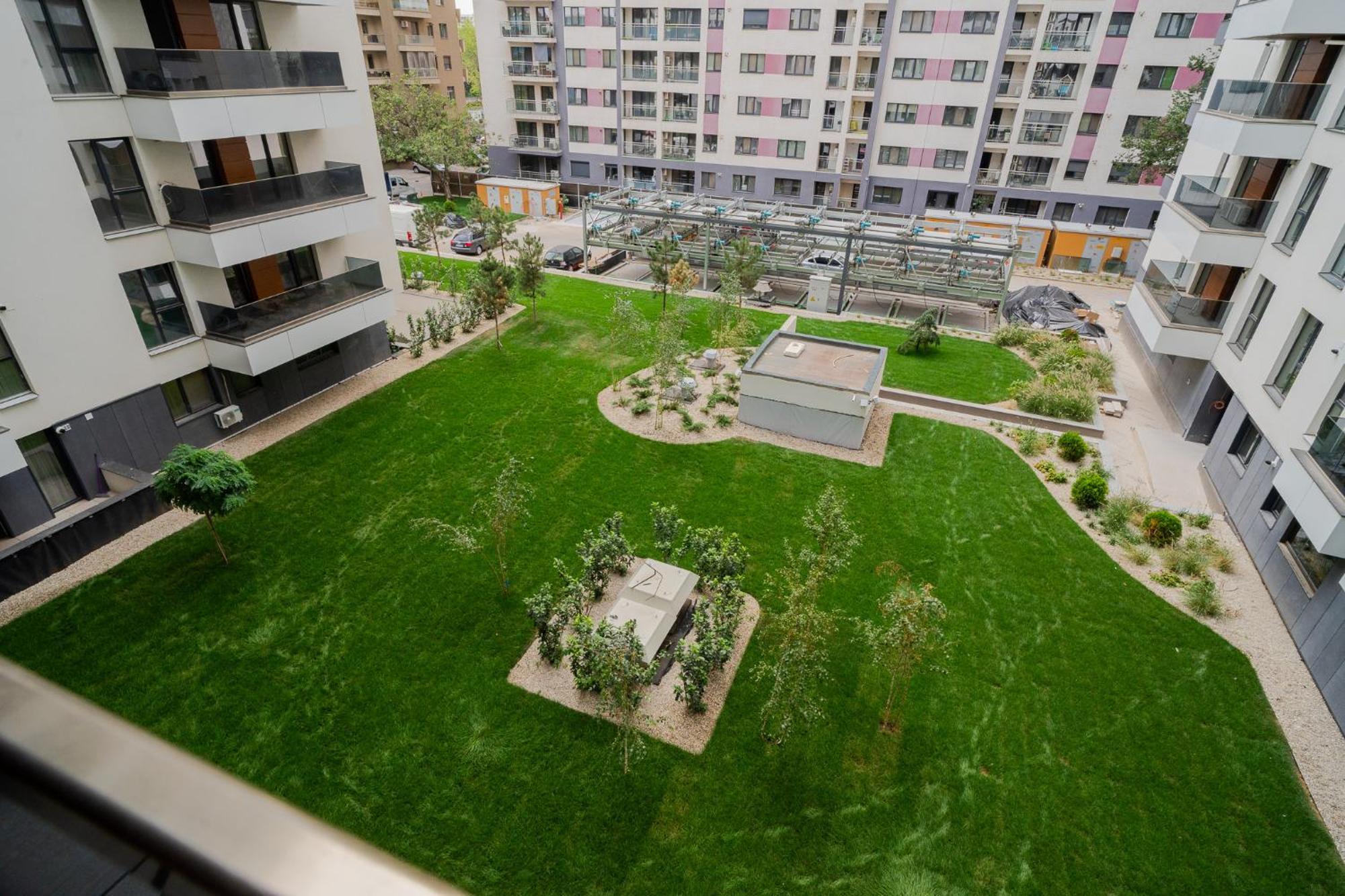 Amazing View Apartments - Iuliu Maniu & Politehnica Park ブカレスト エクステリア 写真